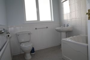 bath- click for photo gallery